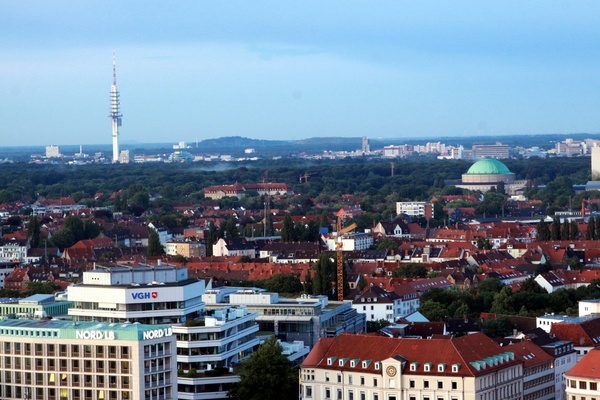 Hannover bei Nacht  042.JPG - Thomas Schirmacher